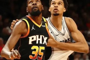 lol台服官网首页地址-关于圣安东尼奥马刺训练开放日，赛后主帅复盘引欢呼，NBA季后赛在即，高层口径保持一致的信息